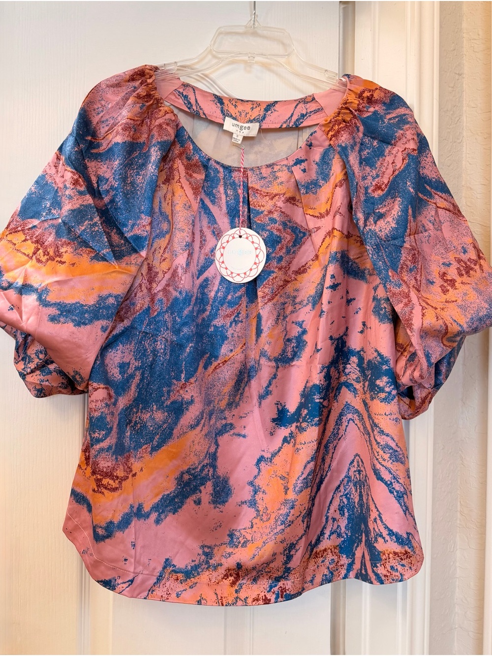 Umgee Pink and Blue Puff-Sleeve Blouse NWT